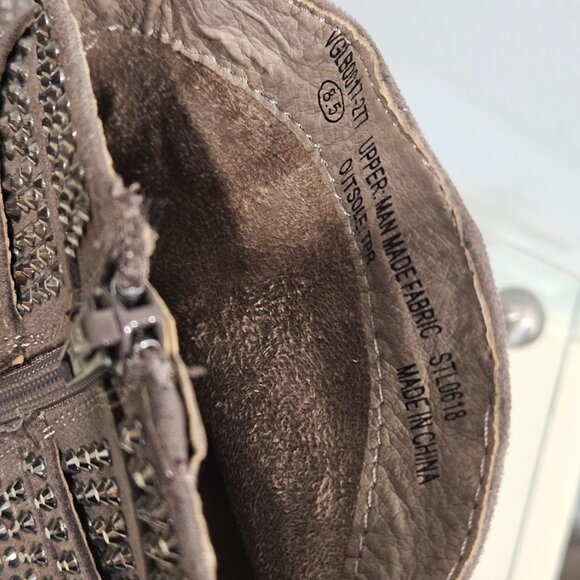 Women's Very G Rhinestone Studded Zip Up Buckles Bootie Size 8.5 Taupe - Picture 7 of 8